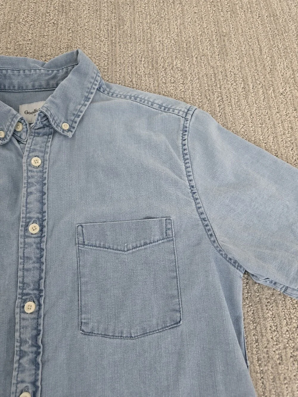 Goodfellow Denim Light Blue Short-Sleeve Denim Button-Up Shirt Mens / Unisex